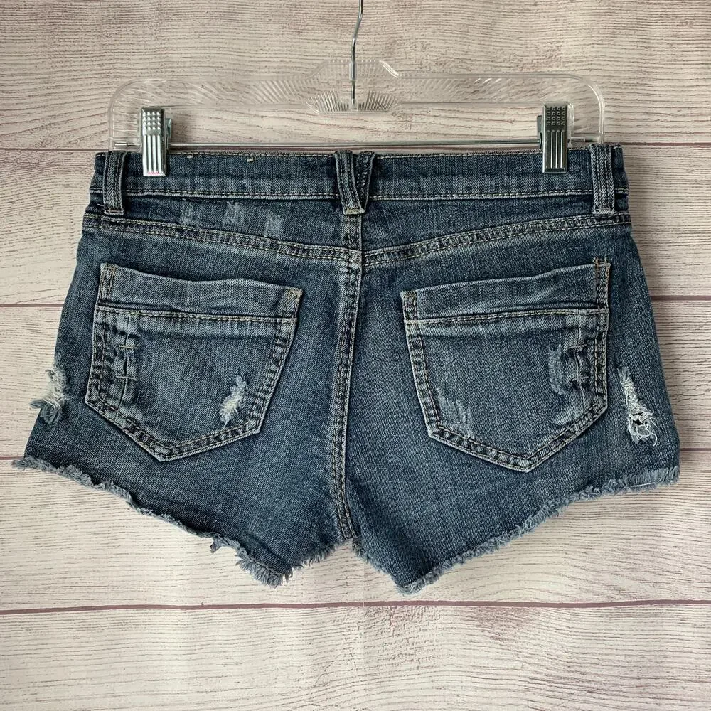 Mudd Juniors Distressed Jean Cutoff Shorts Crochet Lace Side Panels Y2K Size 7